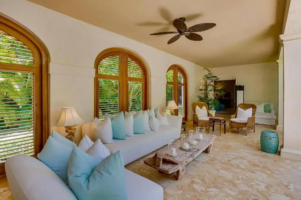 Colonial Flair In Punta Cana- Villa Pablo Dominikánská republika